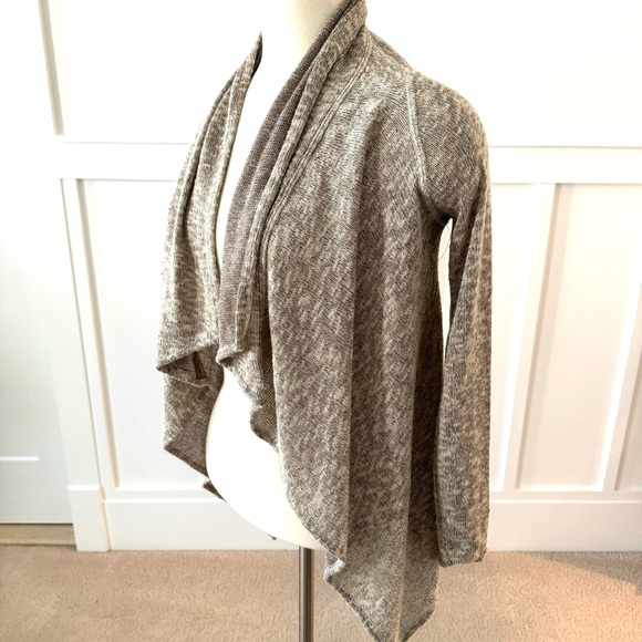 Guess open front knit cardigan with draping, grey/cream, size extra small - Picture 2 of 8